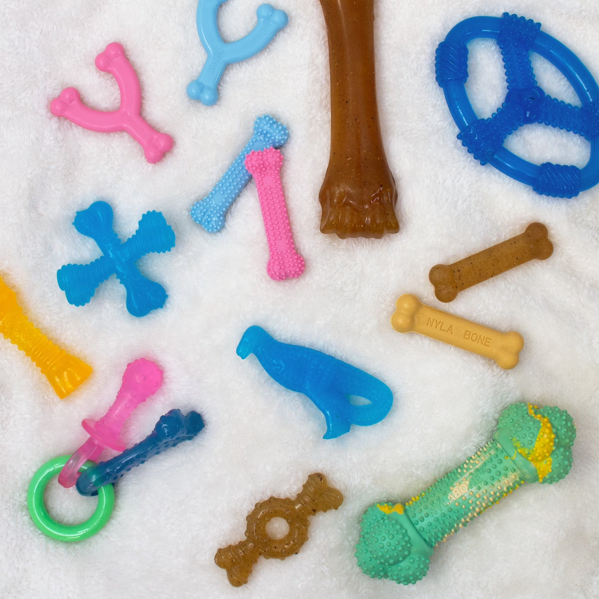 Puppy Chew Freezer Bone Dog Chew Toy Lamb & Apple Small (1 Count)